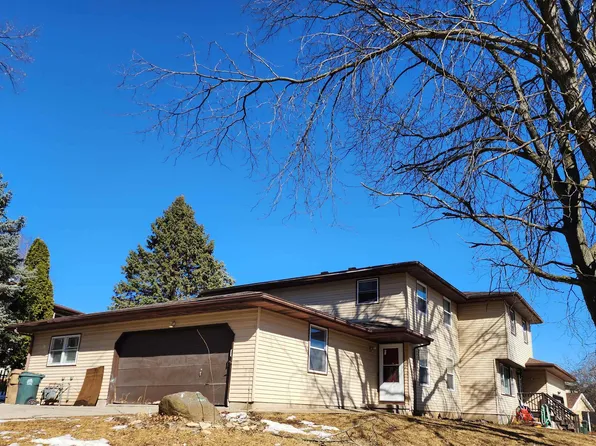 4550 McCann Rd, Madison, WI 53714