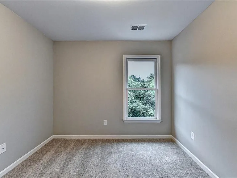 2776 Laurel Ridge Cir — Photo 44