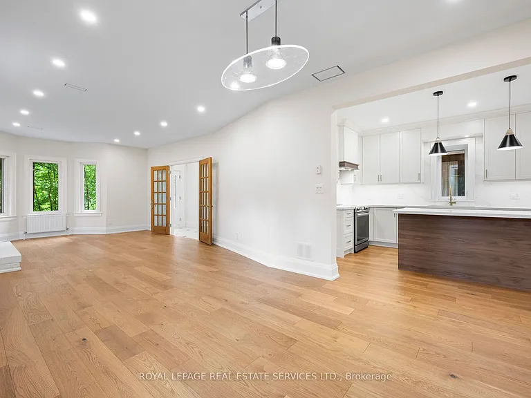 509 Christie St — Photo 7