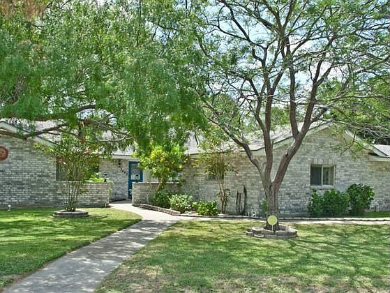 1st image of 3443 Jamaica Dr