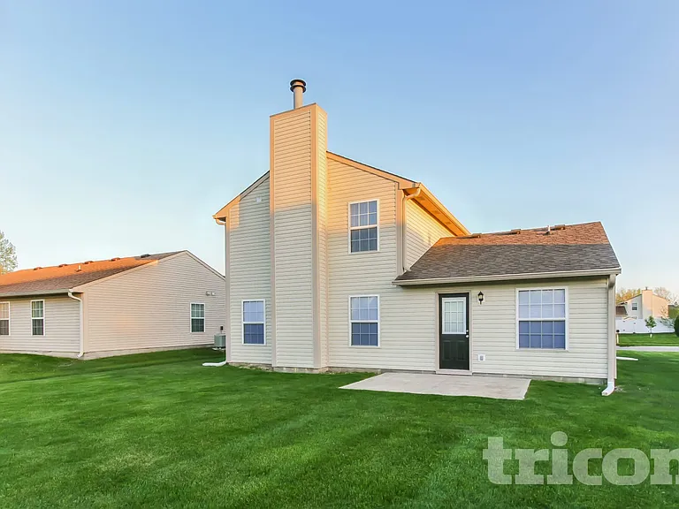 6453 Townsend Way — Photo 13