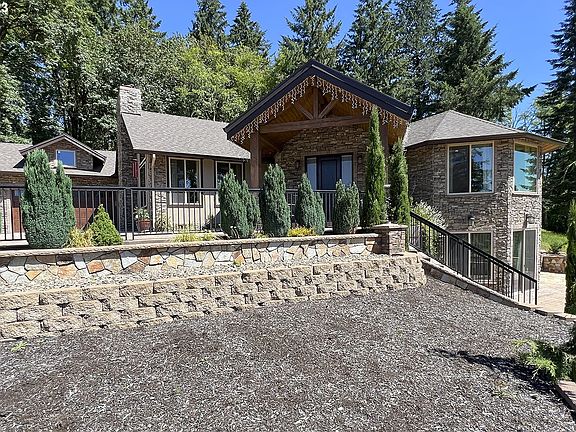 5th image of 600 NE 382nd St