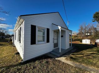 1021 Preston St, Radford, VA 24141