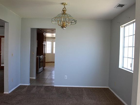 5th image of 18590 Mountain Meadows Dr