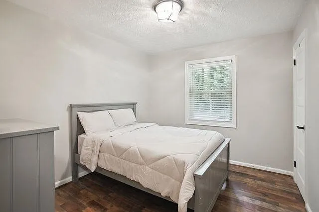 1860 Sandtown Rd SW — Photo 10
