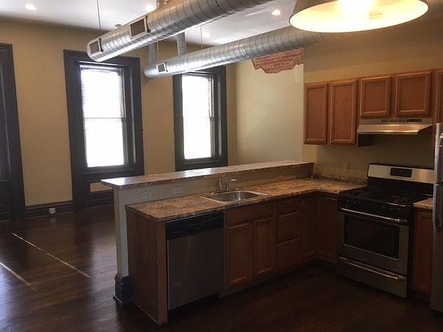 kitchen/living