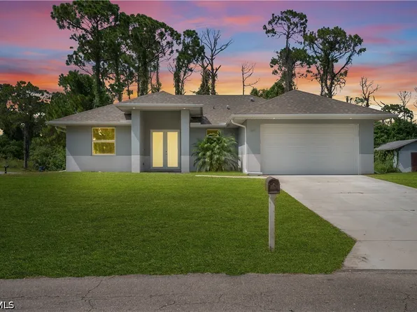 1901 E 7th St, Lehigh Acres, FL 33936