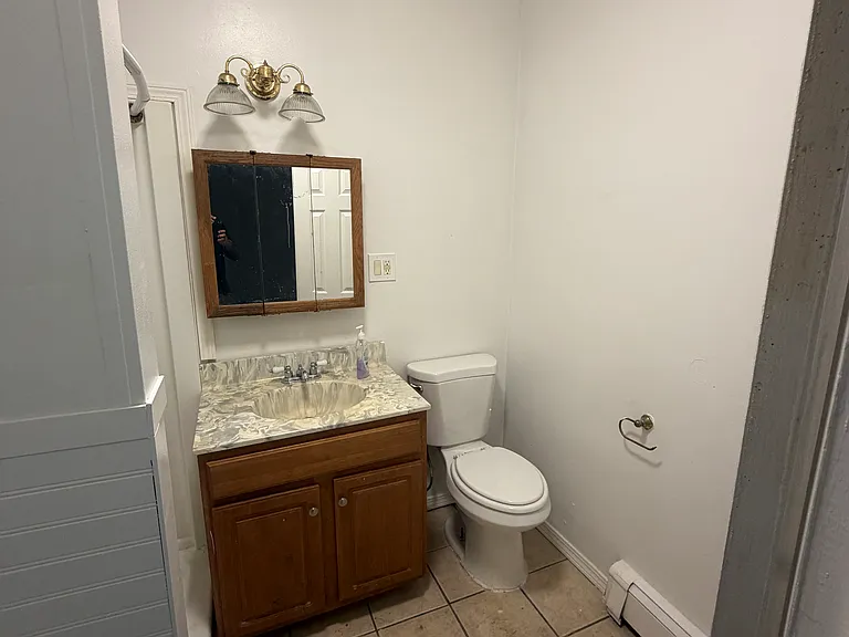 8 S Main St #1B — Photo 5