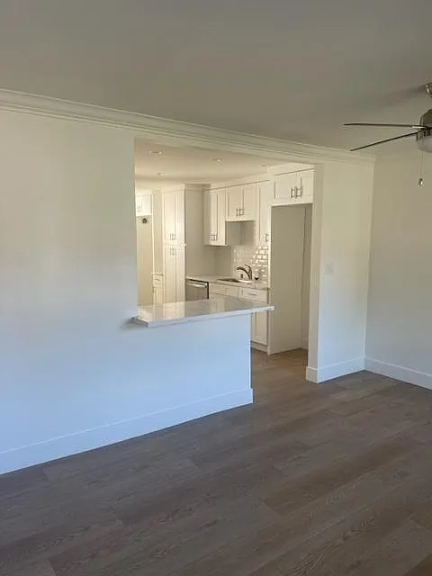 2 bed, 900 sqft, $3,600 — Photo 3
