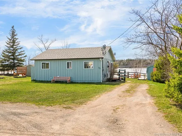 23 Robert Ln, Wellington, NB E4S 3Y8