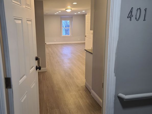 13 High St Unit 401