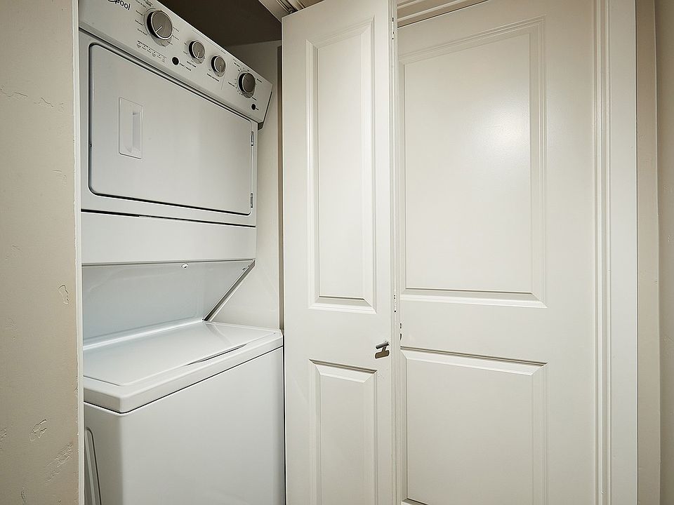 1st image of 4453 North Ave APT 6