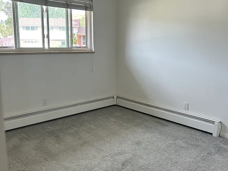 1614 Violet St #4 — Photo 10