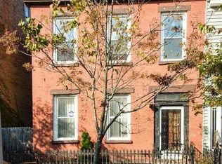 359 3rd St, Troy, NY 12180