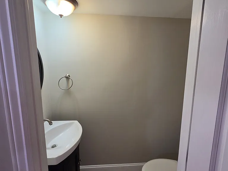 122 Wellington Ter #10A — Photo 6