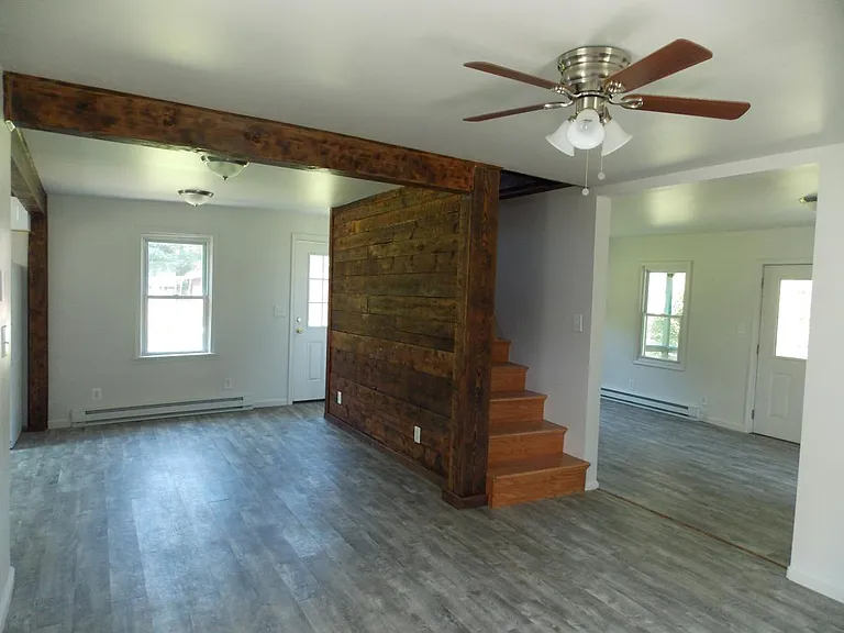 270 Wellington Rd — Photo 25