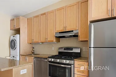 Rented by (Legacy) Elegran