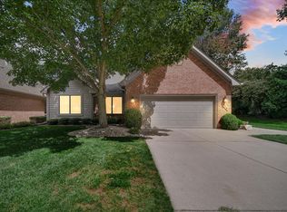 924 Muirfield Ct, Schererville, IN 46375