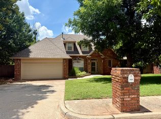 1101 N Creek Dr, Edmond, OK 73034