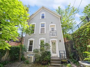 1317 W Roscoe St #CH, Chicago, IL 60657