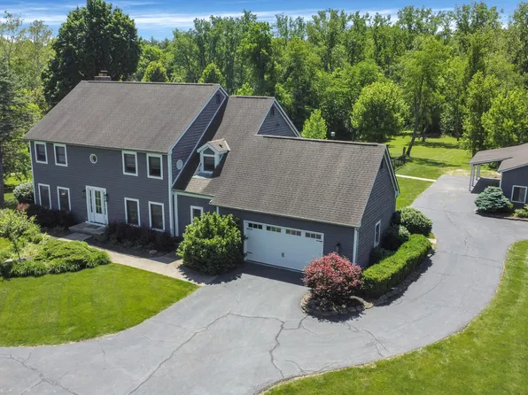 6343 Cook Rd, Powell, OH 43065