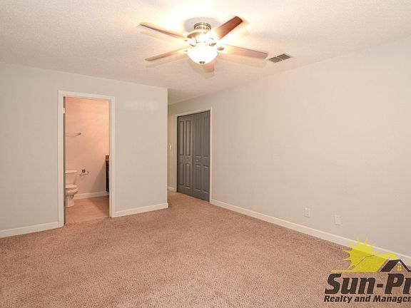 4th image of 129 Northbrook Ln