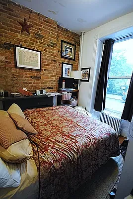 Rented by LJ Sloane Management | media 2