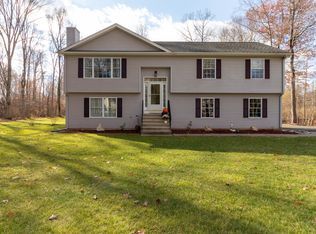 1001 Suffield St, Suffield, CT 06078