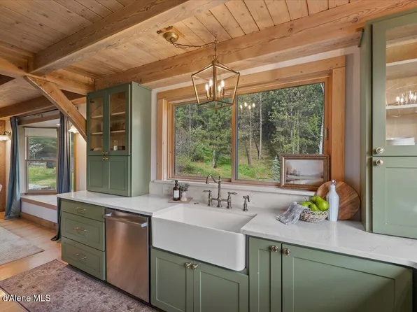 16336 W Sandback Pl, Post Falls, ID 83854