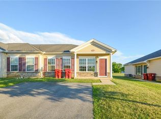 234 Huntington Ln, Easton, PA 18040