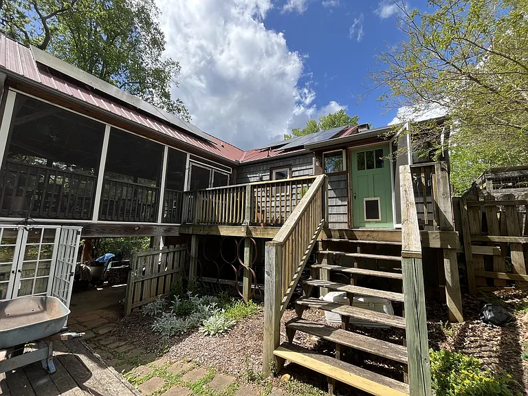 176 Sulphur Springs Rd — Photo 35