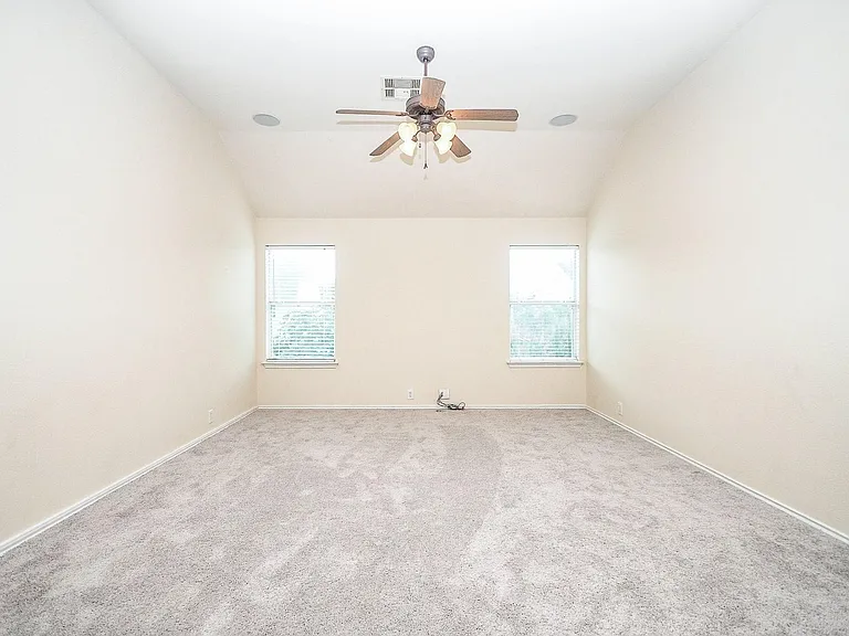 3015 Darby Brook Dr — Photo 11