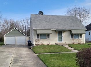 314 Roger Rd, Darien, IL 60561