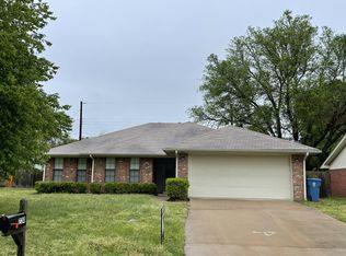 730 Southwood Dr, Athens, TX 75751