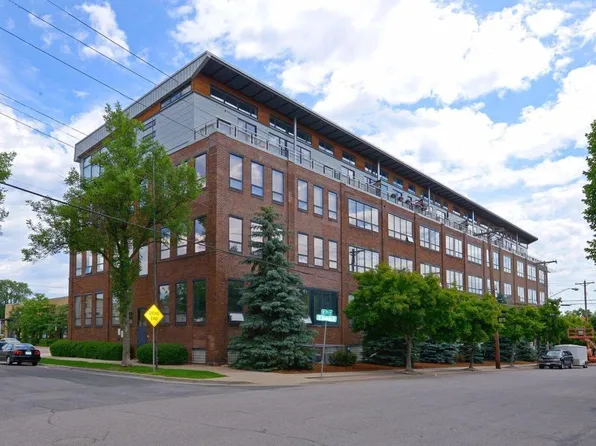 1701 Madison St NE Unit 206, Minneapolis, MN 55413
