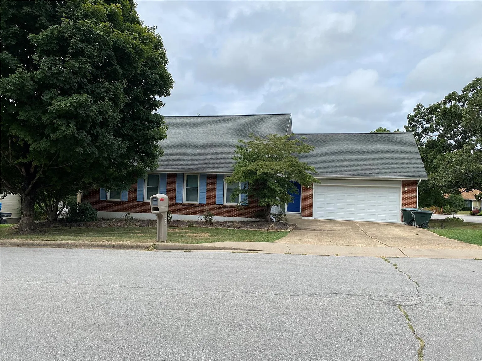 1703 Independence Rd photo 1