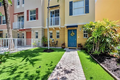 538 NE 7th Ave #1 Photo 1