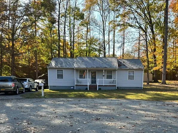 4016 Old Iron Rd, North Prince George, VA 23860