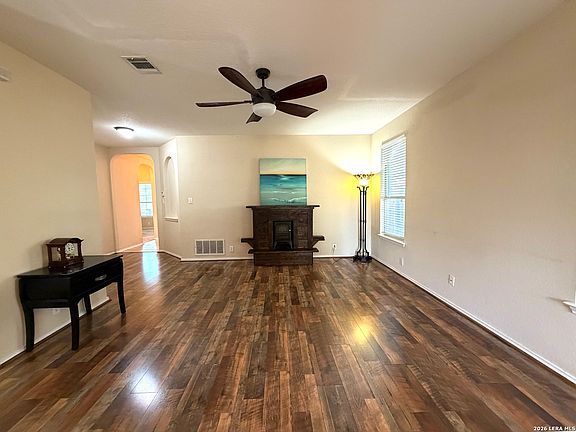 4th image of 3140 Sparrow View