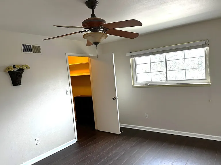 780 E Fox Hills Dr #158 — Photo 13