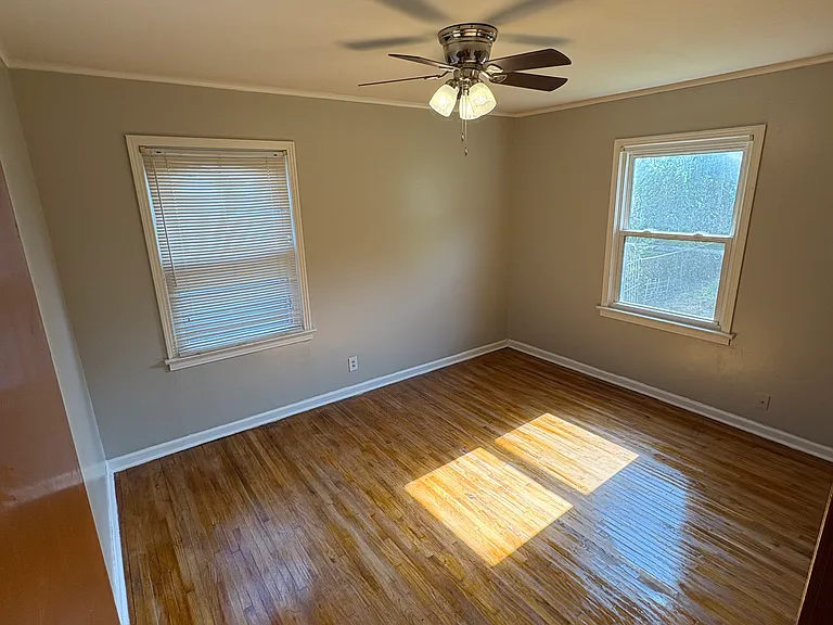 524 S 75th East Ave — Photo 8