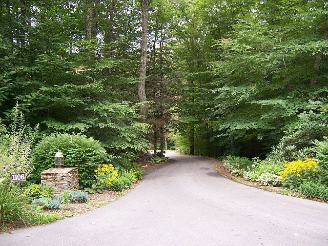 1st image of 1106 Vista Way
