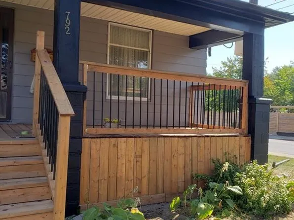 792 Pierre Ave, Windsor, ON N9A 2K5