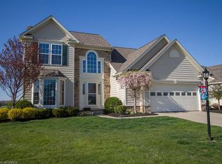 5894 Overlook Way, North Ridgeville, OH 44039
