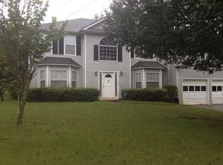 2062 Resting Creek Dr, Decatur, GA 30035