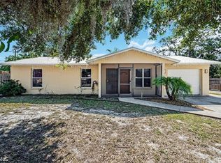 575 Sabal Palm Ct, Labelle, FL 33935