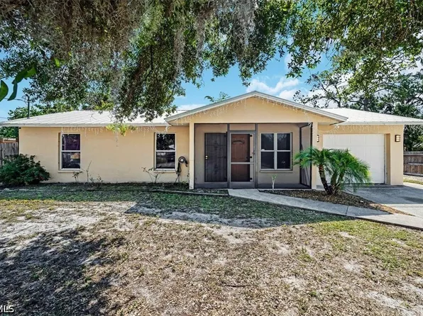 575 Sabal Palm Ct, Labelle, FL 33935