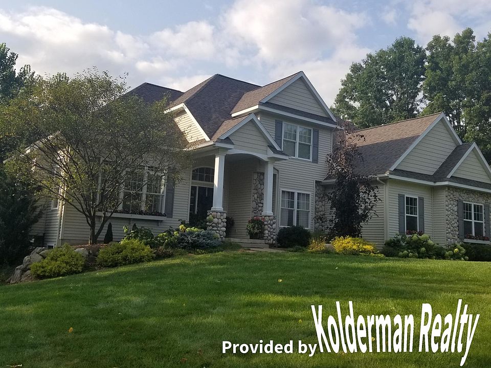 1st image of 9355 Garden Gate Ct NE