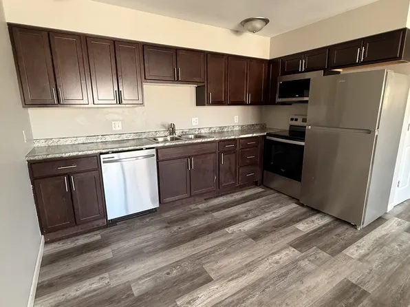 440 W Ray St, Ellsworth, WI