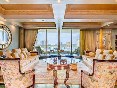 400 SE 5th Ave APT 806, Boca Raton, FL, 33432